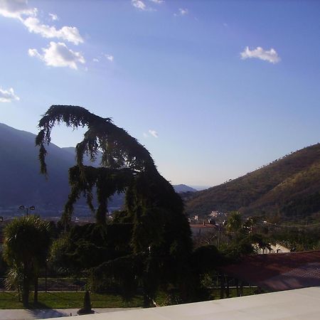 Hotel Diecimare Cava deʼ Tirreni Екстериор снимка