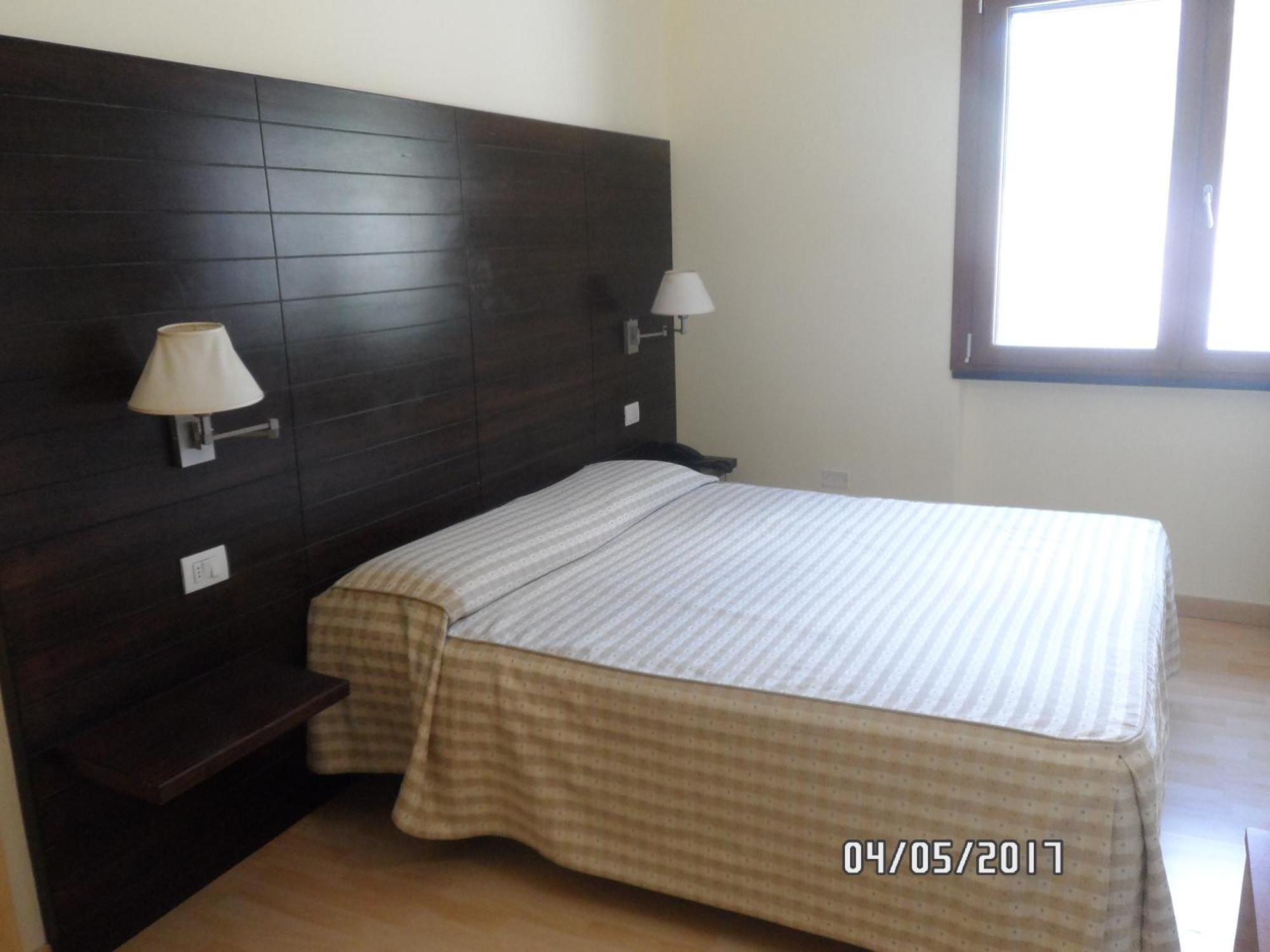 Hotel Diecimare Cava deʼ Tirreni Екстериор снимка